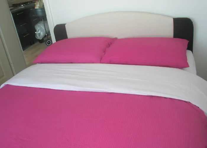 Apartment By The Sea Nin, Zadar - 13133